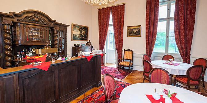 Schlosshotel Ruehstaedt Garni - Natur & Erholung An Der Elbe Экстерьер фото